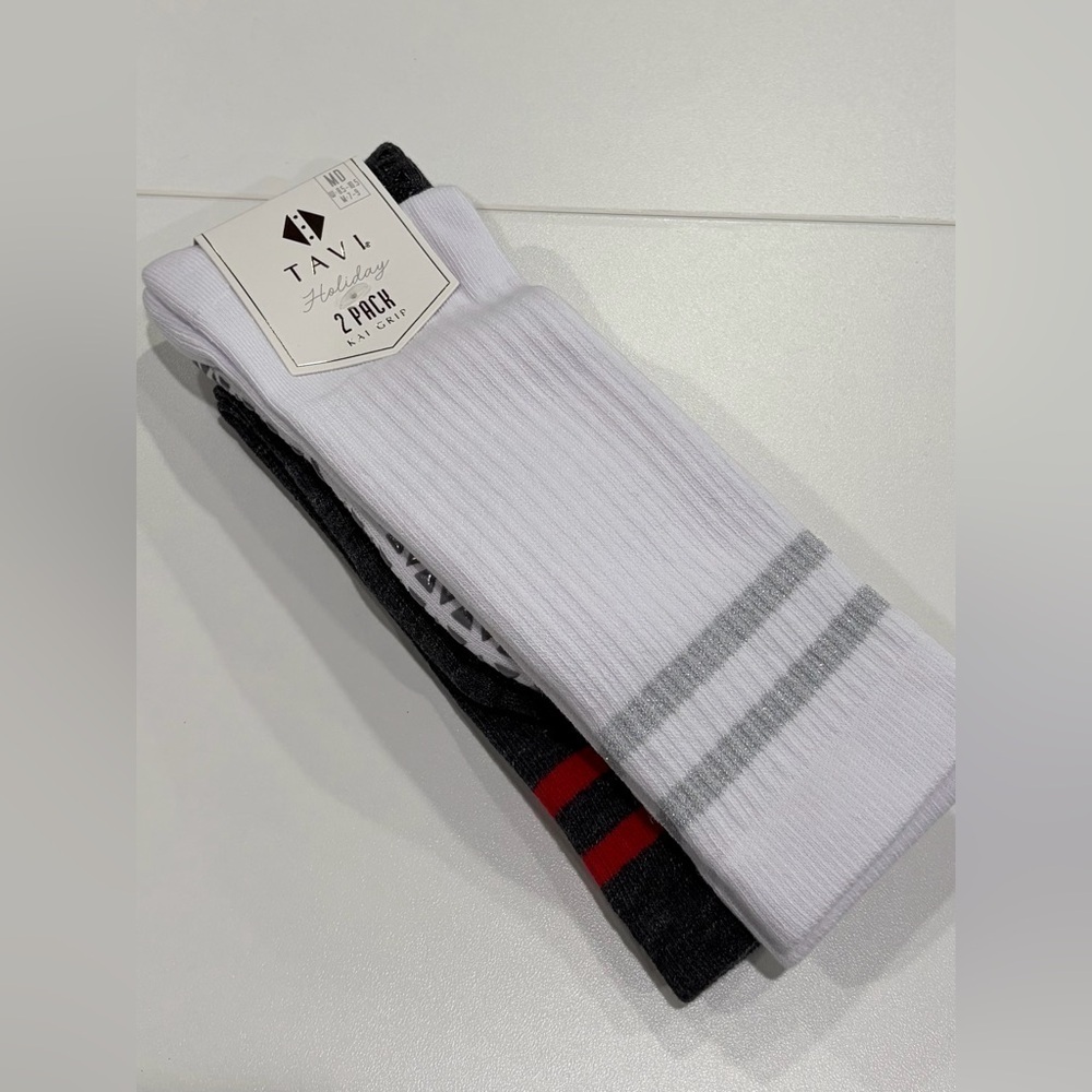 Tavi Kai Grip Socks 2 Pack Grey and Red White NWT Crew Stripe Non-Slip Medium